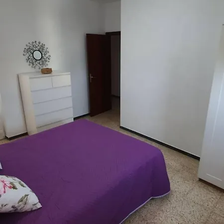 Los Cristianos Centro, Edificio Familiar 80 M2