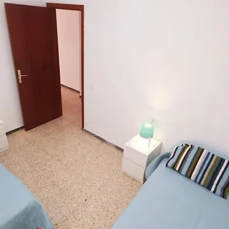 公寓 Los Cristianos Centro, Edificio Familiar 80 M2 *